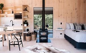 Fleetwood - Waiheke Island